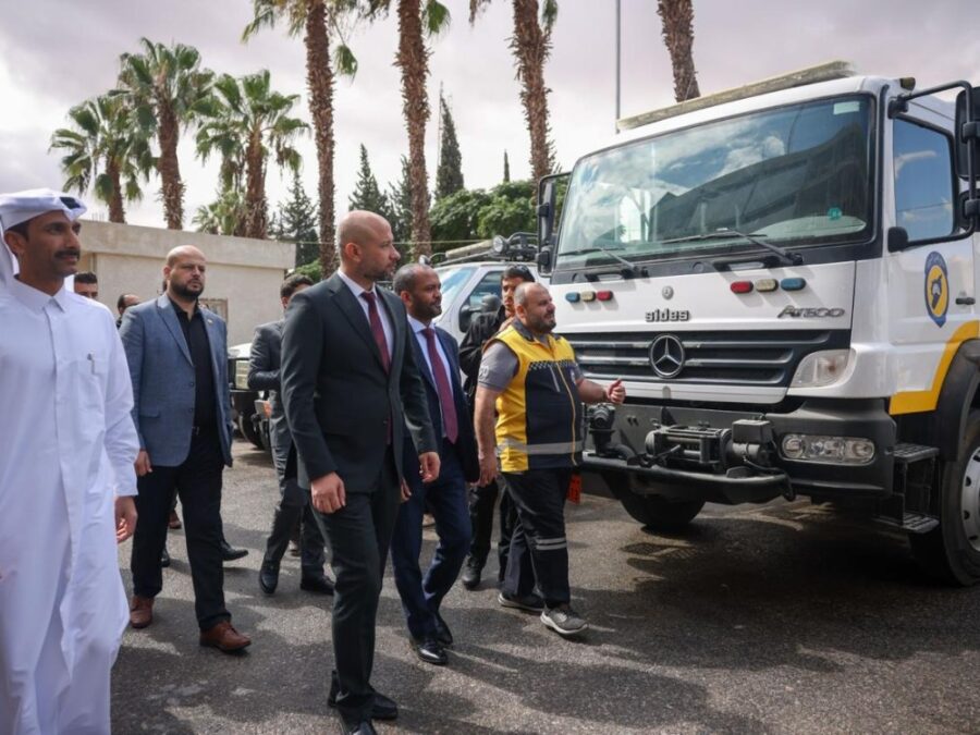 وزارة الطوارئ تتسلم دفعة مساعدات لوجستية من قطر