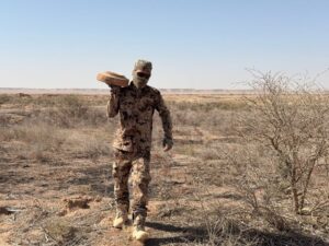 وزارة الدفاع تعثر على حقل ألغام بالقرب من مطار دير الزور