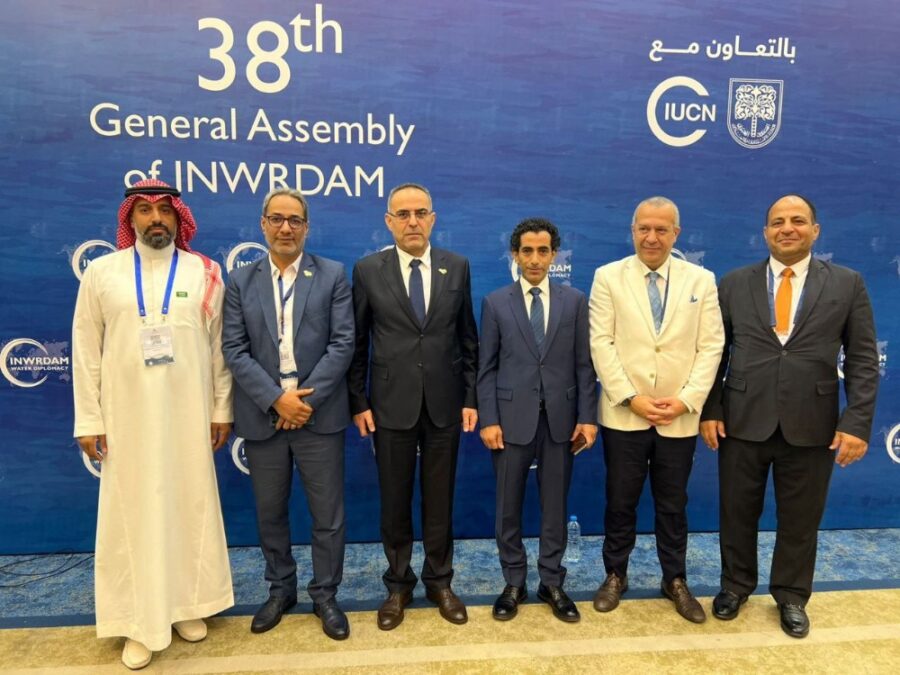 وزير الزراعة يشارك بفعاليات أسبوع القاهرة الثامن للمياه