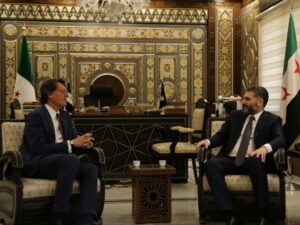 وزير الثقافة يبحث مع مدير مكتب اليونسكو الإقليمي تعزيز التعاون في حماية التراث