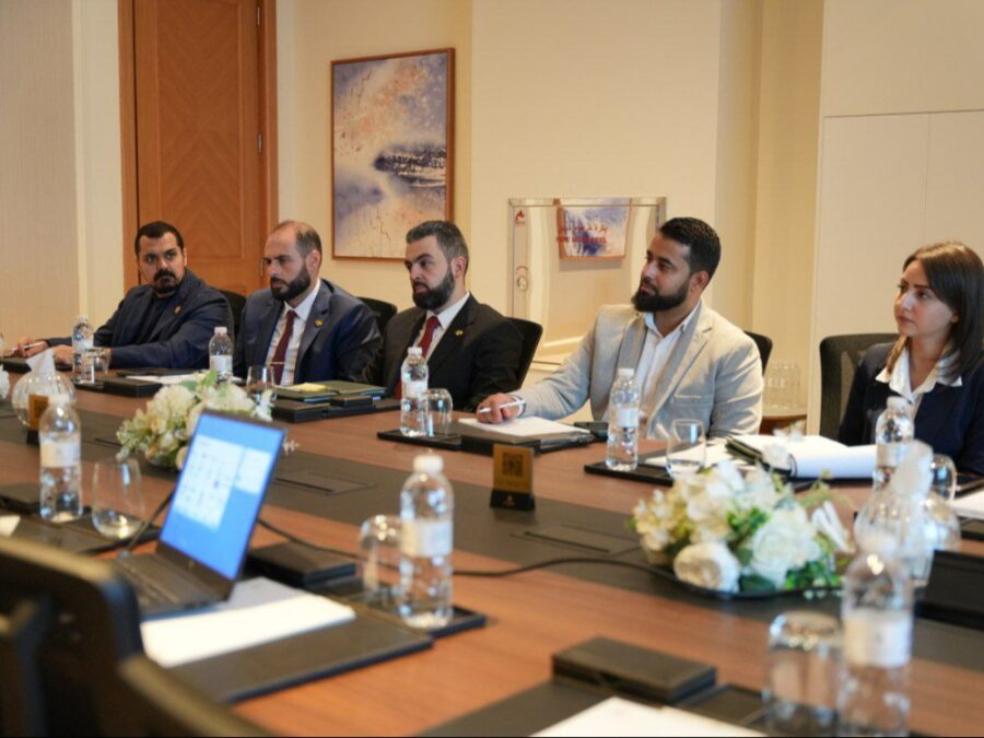 وزير الإدارة المحلية يلتقي ممثلي "إنتاليو" و"إشهار القابضة" لبحث آفاق التعاون