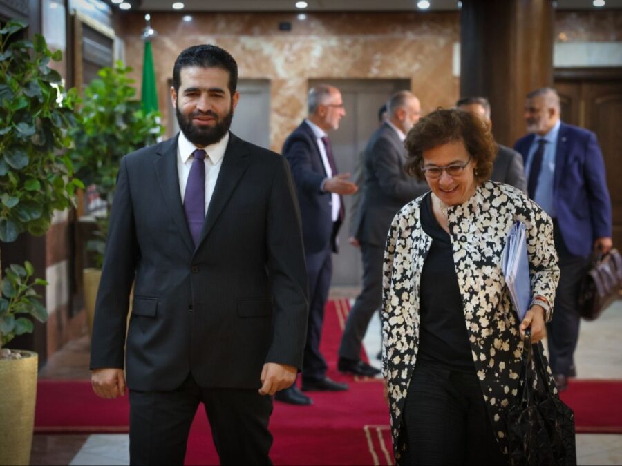 وزير الداخلية يبحث سبل التعاون مع المفوضية السامية لحقوق الإنسان