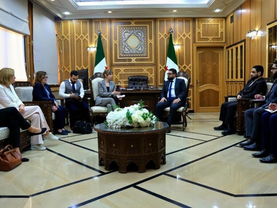 وزير العدل يبحث مع وفد أوروبي تعزيز التعاون القضائي وتبادل الخبرات القانونية