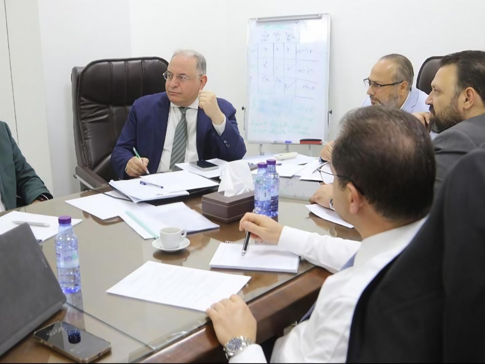 وزير المالية يشيد بتقدم عمل لجنة معالجة القروض المتعثرة