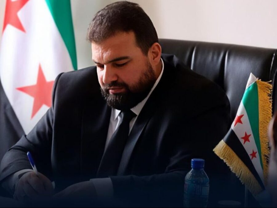 محافظ السويداء يوجه بإصلاح الخط الكهربائي الرئيسي لمدينة شهبا