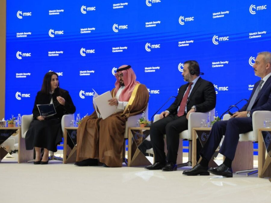 الشيباني يعقد لقاءات مع مسؤولين من ألمانيا ولبنان ويشارك بندوة حول دعم سوريا