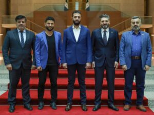 الرئيس الشرع يناقش مع وزير الثقافة الترتيبات الخاصة بالنشيد الوطني لسوريا