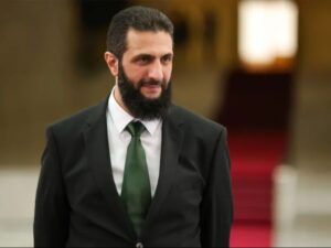 الرئيس الشرع يصل روسيا في زيارة رسمية لإجراء مباحثات مع نظيره الروسي