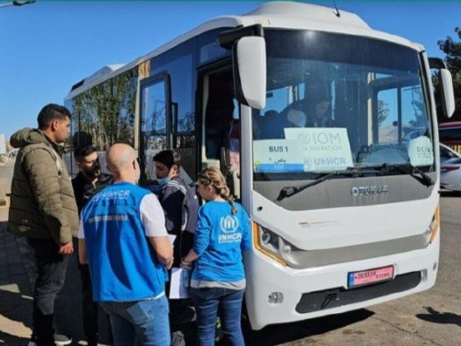 تضم 248 لاجئاً.. وصول الدفعة السادسة من اللاجئين في لبنان إلى سوريا