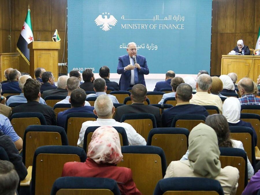 وزير المالية يناقش قانون الإصلاح الضريبي الجديد مع غرف التجارة