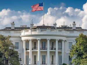 البيت الأبيض يضغط على الكونغرس لإلغاء قانون قيصر ودعم الحكومة
