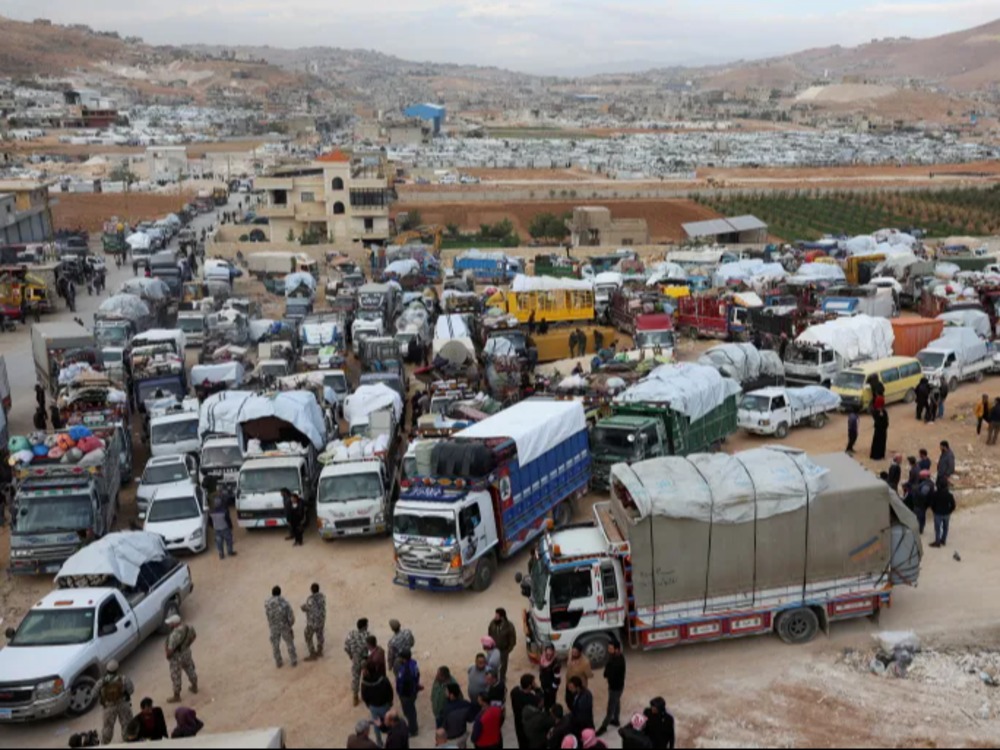 عودة أكثر من 100 ألف لاجئ سوري عبر المنافذ الحدودية في أيلول