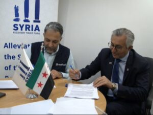 توقيع اتفاقية مع منظمة "مهاد" لتمويل المرحلة الخامسة من المشروع الصحي بدير الزور