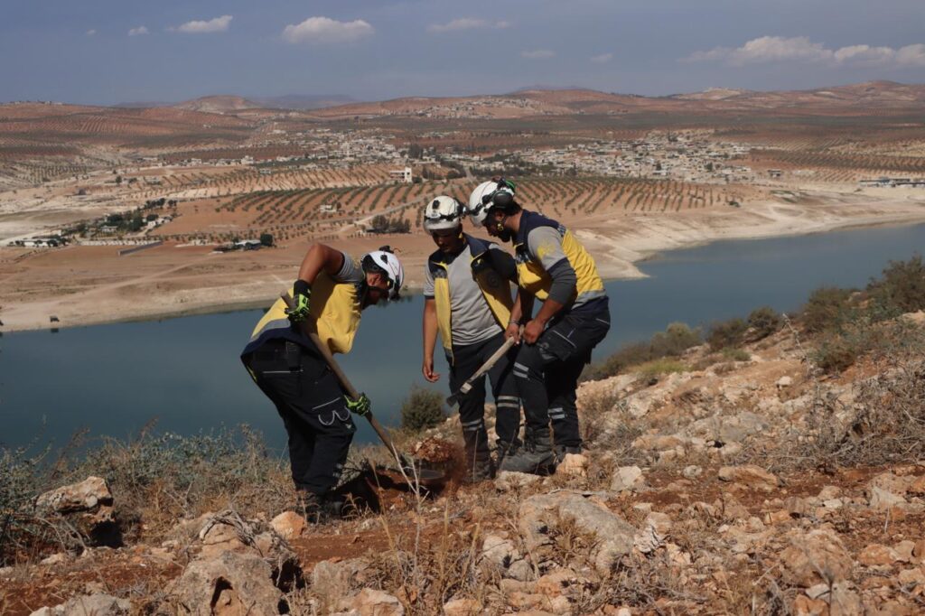 20 ألف غرسة في حرش ميدانكي استمرار حملة "عفرين تستاهل"