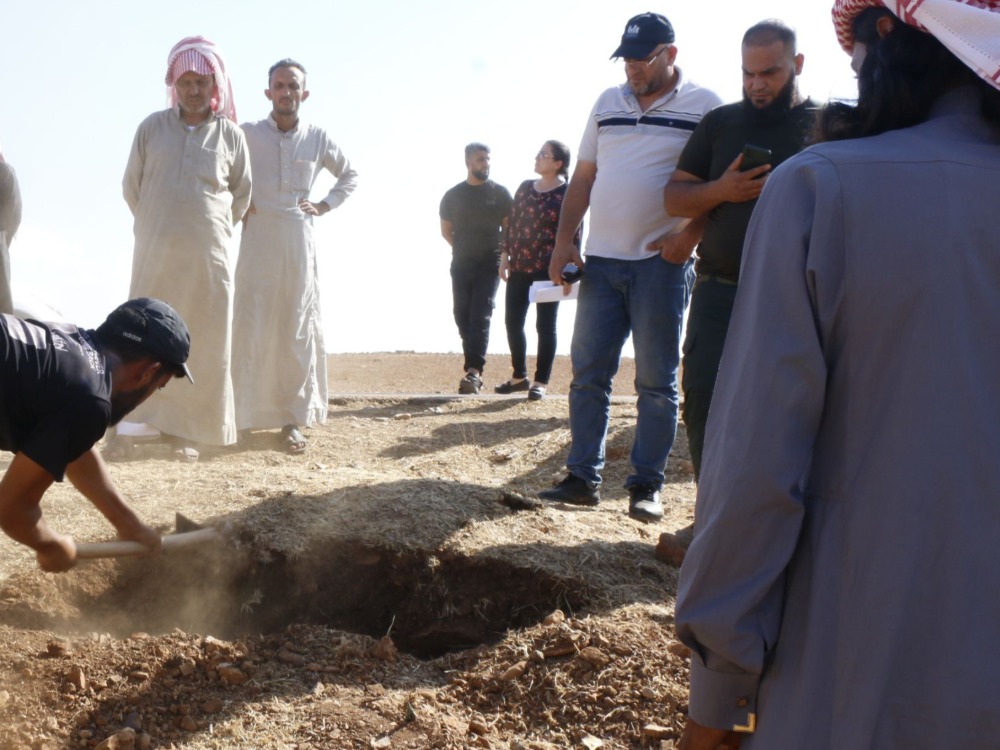 العثور على مقبرة تضم جثتين مجهولتي الهوية بريف حماة