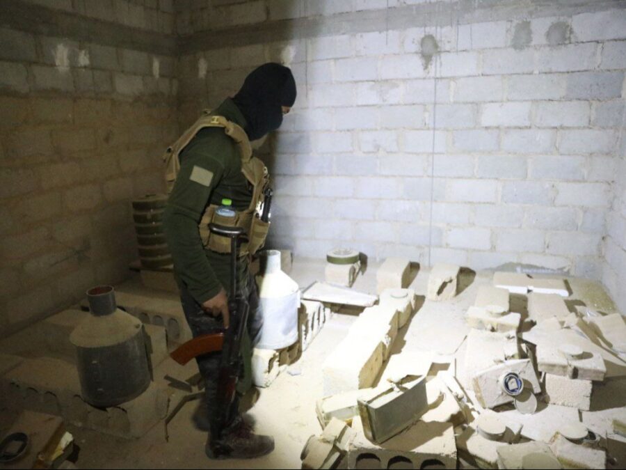 الأمن الداخلي يعثر على مستودع ألغام وصواعق في البوكمال