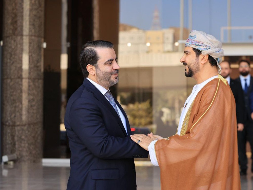 الشيباني يبحث مع وزير التجارة والصناعة العُماني تعزيز التبادل التجاري بين البلدين