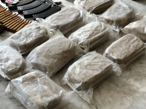 مكافحة المخدرات في حمص تلقي القبض على متورطين في ترويج وبيع المخدرات