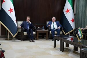 وزير المالية يبحث مع وفد من "وكالة التنمية الفرنسية" فرص التمويل والدعم