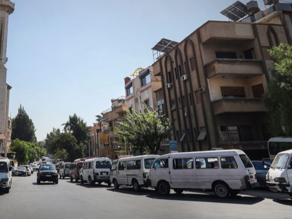 محافظة دمشق تخفّض أسعار تعريفة النقل الداخلي