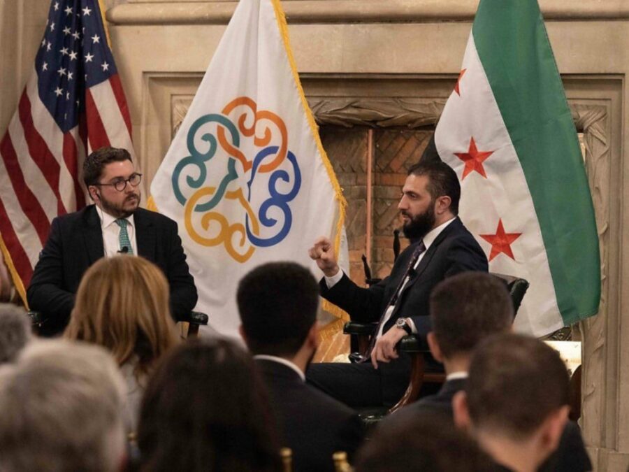 مدير برنامج سوريا بمعهد الشرق الأوسط: سوريا الجديدة تمثل فرصة تاريخية للسلام