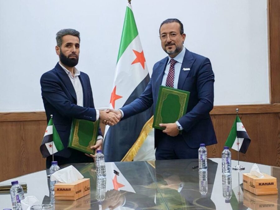 وزارة الطاقة توقع اتفاقية تعاون مع شركة ACWA POWER