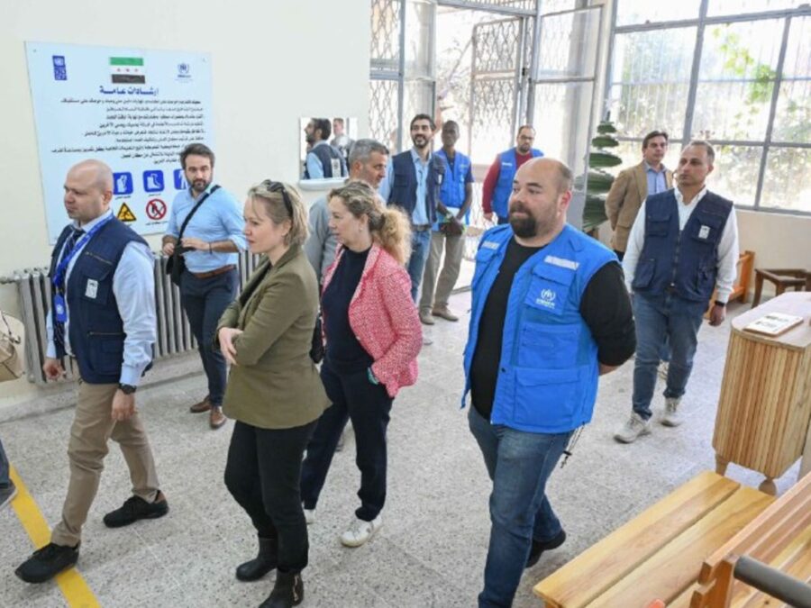 وفد ألماني يطّلع على جهود إعادة الخدمات والبنية التحتية في حلب