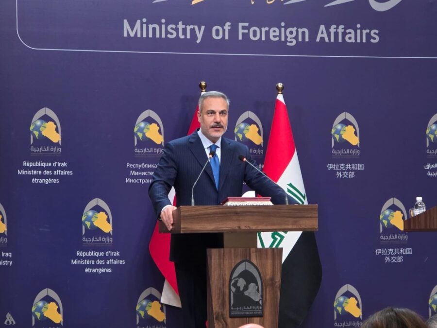 وزير الخارجية التركي: نتابع جميع المستجدات في سوريا وجاهزون للتعاون مع العراق لدعمها