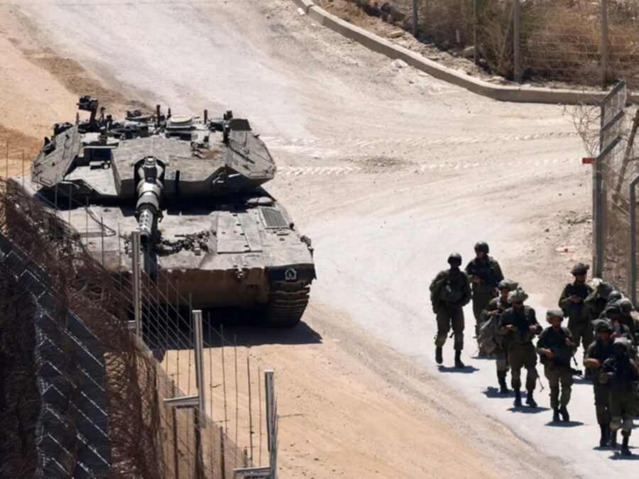 الاحتلال الإسرائيلي يتوغل مجدداً ويقيم حاجزاً في ريف القنيطرة الغربي