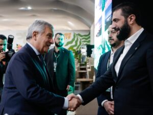 الرئيس الشرع يلتقي وزير الخارجية الإيطالي خلال قمة المناخ المنعقدة في البرازيل