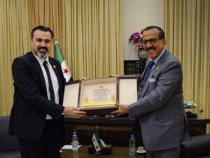 وزير التربية يبحث مع الحبتور آليات تنفيذ مبادرة دعم المدارس بسوريا