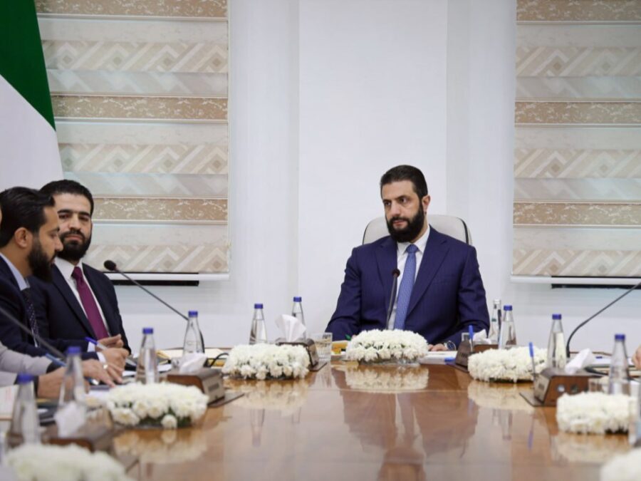 لتعزيز الأمن والاستقرار.. الرئيس الشرع يجتمع بوزير الداخلية