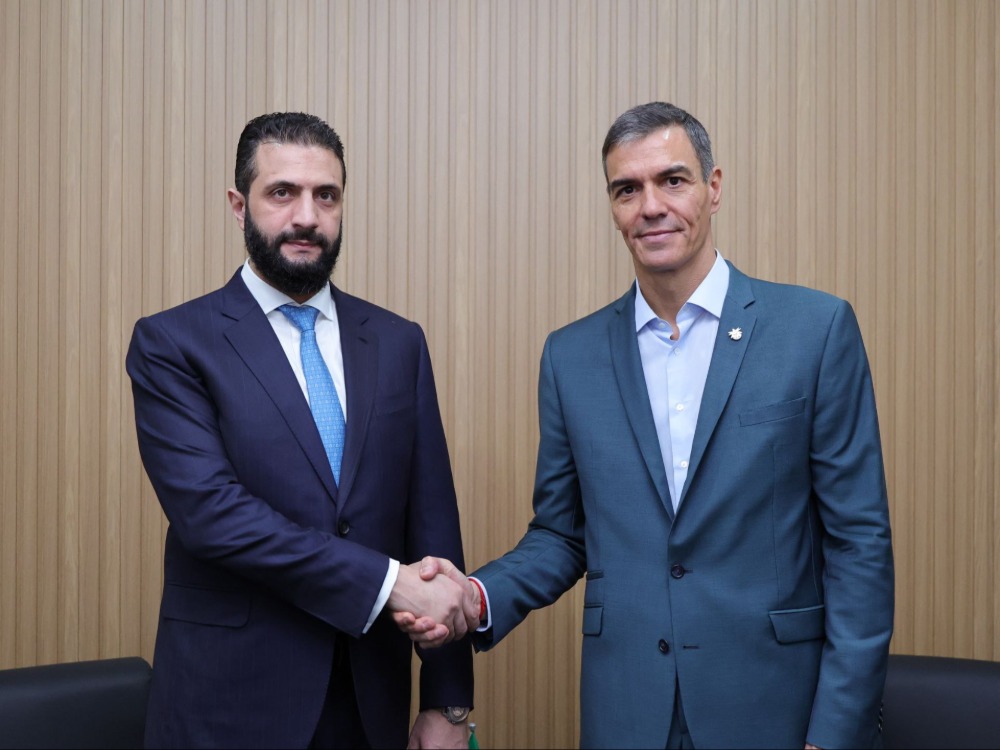 الرئيس الشرع يلتقي رئيس وزراء إسبانيا على هامش قمة المناخ في البرازيل