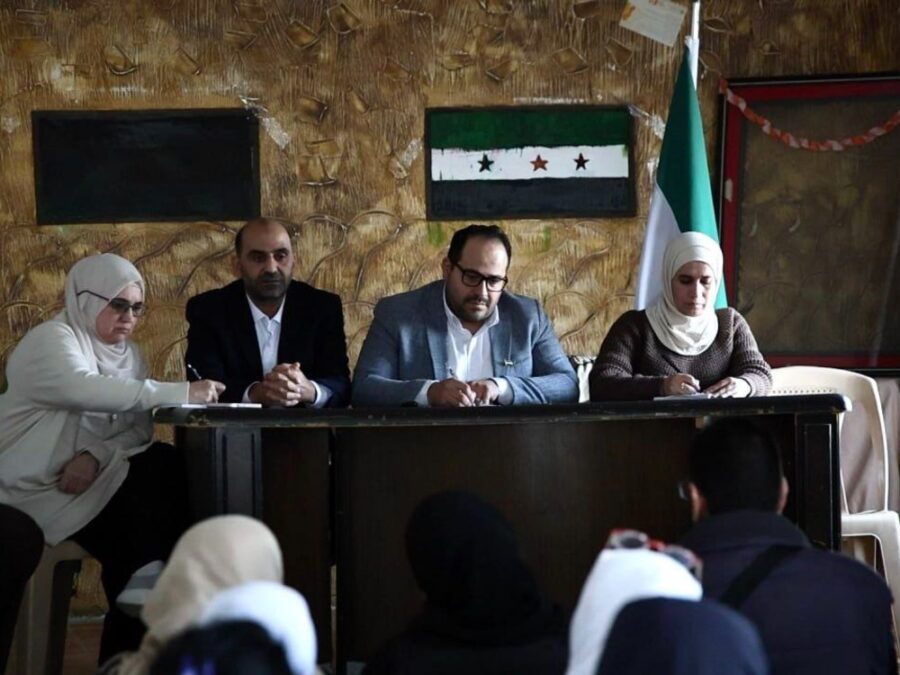 الهيئة الوطنية للمفقودين تلتقي عائلات المفقودين في جديدة الفضل بدمشق