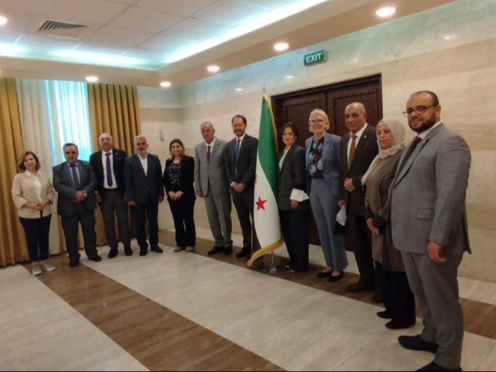 الهيئة الوطنية للعدالة الانتقالية تبحث آليات تطوير أدائها مع وفد نرويجي