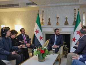 الرئيس أحمد الشرع يلتقي كبار محرري "واشنطن بوست" في واشنطن