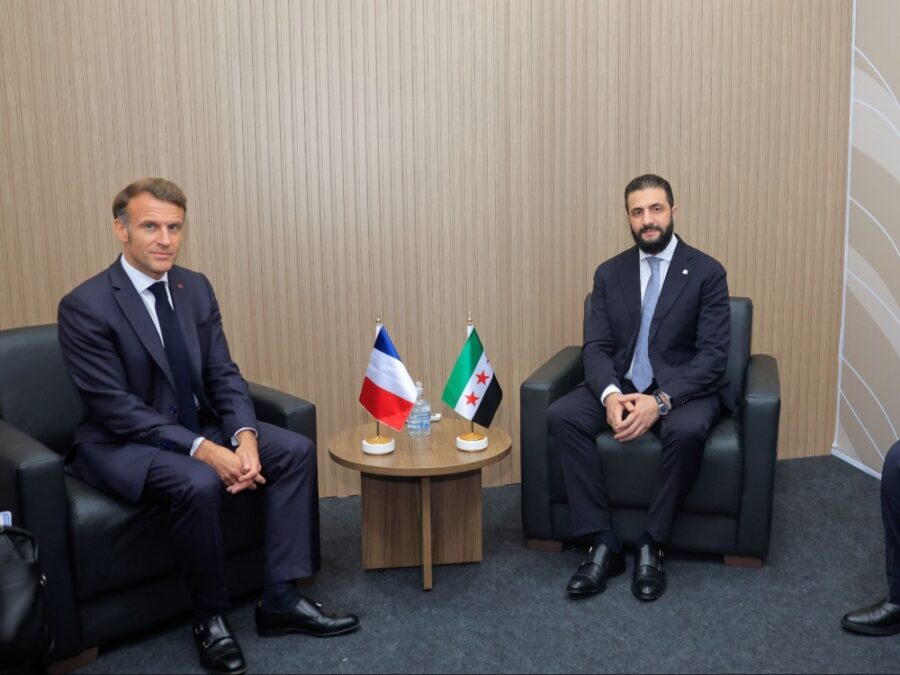 الرئيس الشرع يلتقي نظيره الفرنسي على هامش أعمال قمة المناخ