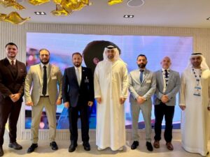 سوريا والإمارات تتفقان على توسيع الشراكات في قطاع النقل الجوي