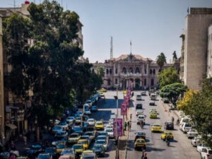 أجواء خريفية مشمسة ومستقرة ودرجات الحرارة أعلى من معدلاتها السنوية