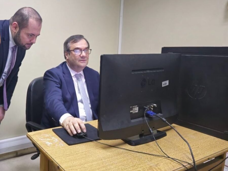 مصرف سوريا المركزي يرسل أول رسالة إلى مراسليه حول العالم عبر سويفت