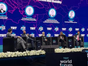 وزير الإعلام يعرض رؤية سوريا الإعلامية في منتدى TRT WORLD