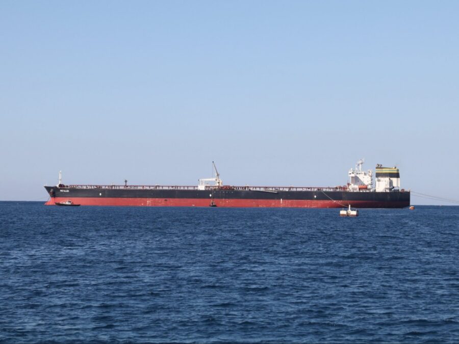 وزير الطاقة يعلن وصول الدفعة الأخيرة من المنحة السعودية النفطية