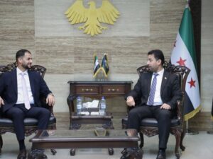 وزير الصحة يبحث مع السفير الليبي تصدير الأدوية السورية إلى ليبيا
