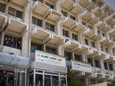 أدب الثورة السورية.. نحو ذاكرة ثقافية تحفظ أصوات التغيير والحرية