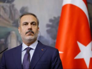 وزير الخارجية التركي: إرساء الاستقرار في سوريا ضرورة للحفاظ على وحدتها