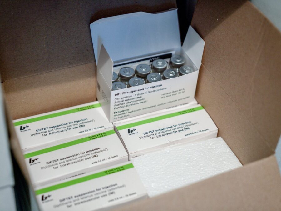 "يونيسيف" تسلّم وزارة الصحة لقاحات تستهدف نصف مليون طفل في سوريا