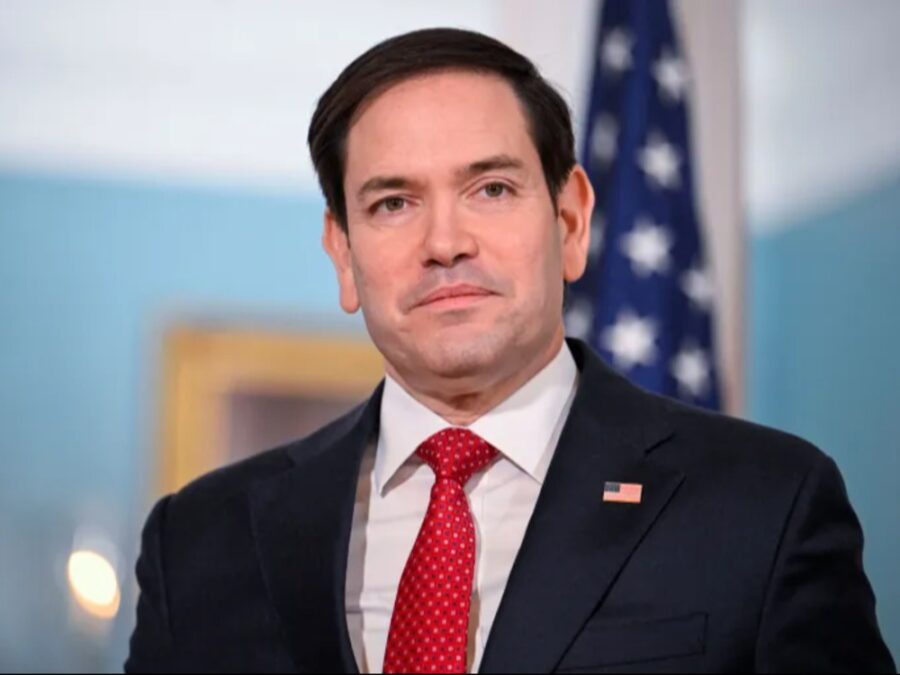 وزير الخارجية الأمريكي: ترامب ملتزم بوعده منح الشعب السوري فرصة للسلام والازدهار