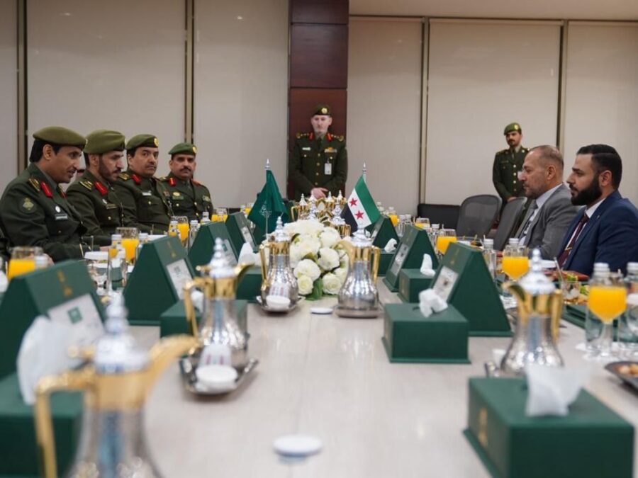 وفد من "الهجرة والجوازات" يزور السعودية لتعزيز التعاون وتبادل الخبرات