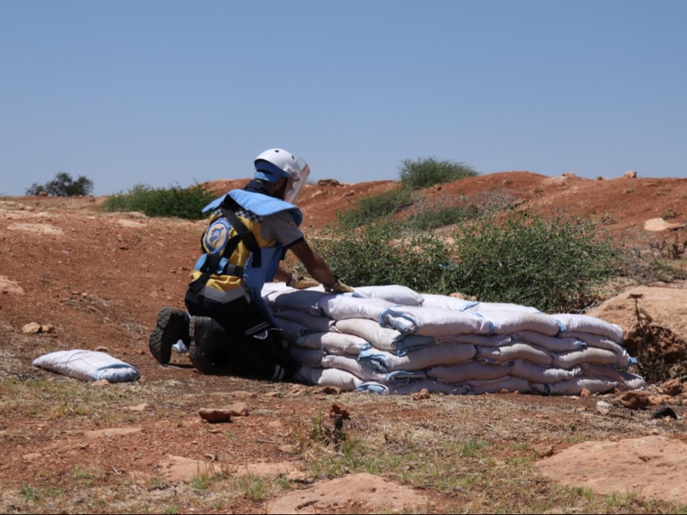 الدفاع المدني ينفذ 2370 عملية لإزالة مخلفات النظام البائد منذ بداية العام