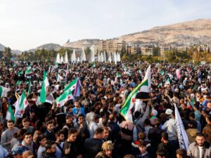 لجنة التحقيق الدولية تهنئ السوريين بذكرى سقوط النظام البائد